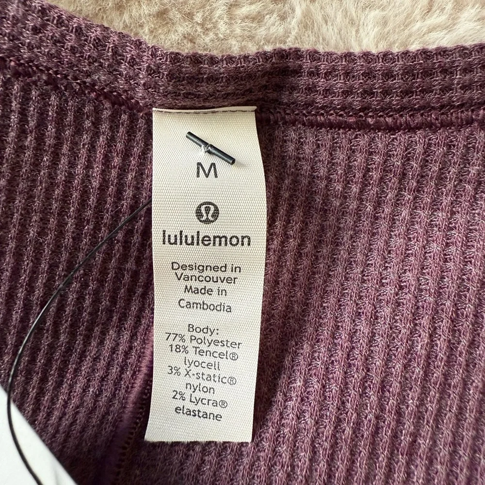 NWT Lululemon Close Call Henley Long Sleeve Size M